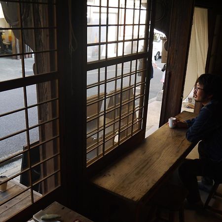 Hostel & Tatami Bar Uchikobare -内子晴れ- Kültér fotó
