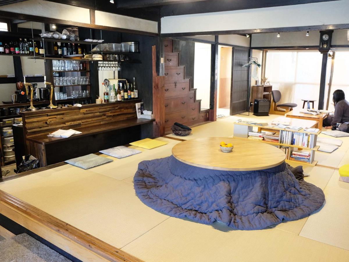 Hostel & Tatami Bar Uchikobare -内子晴れ- Kültér fotó