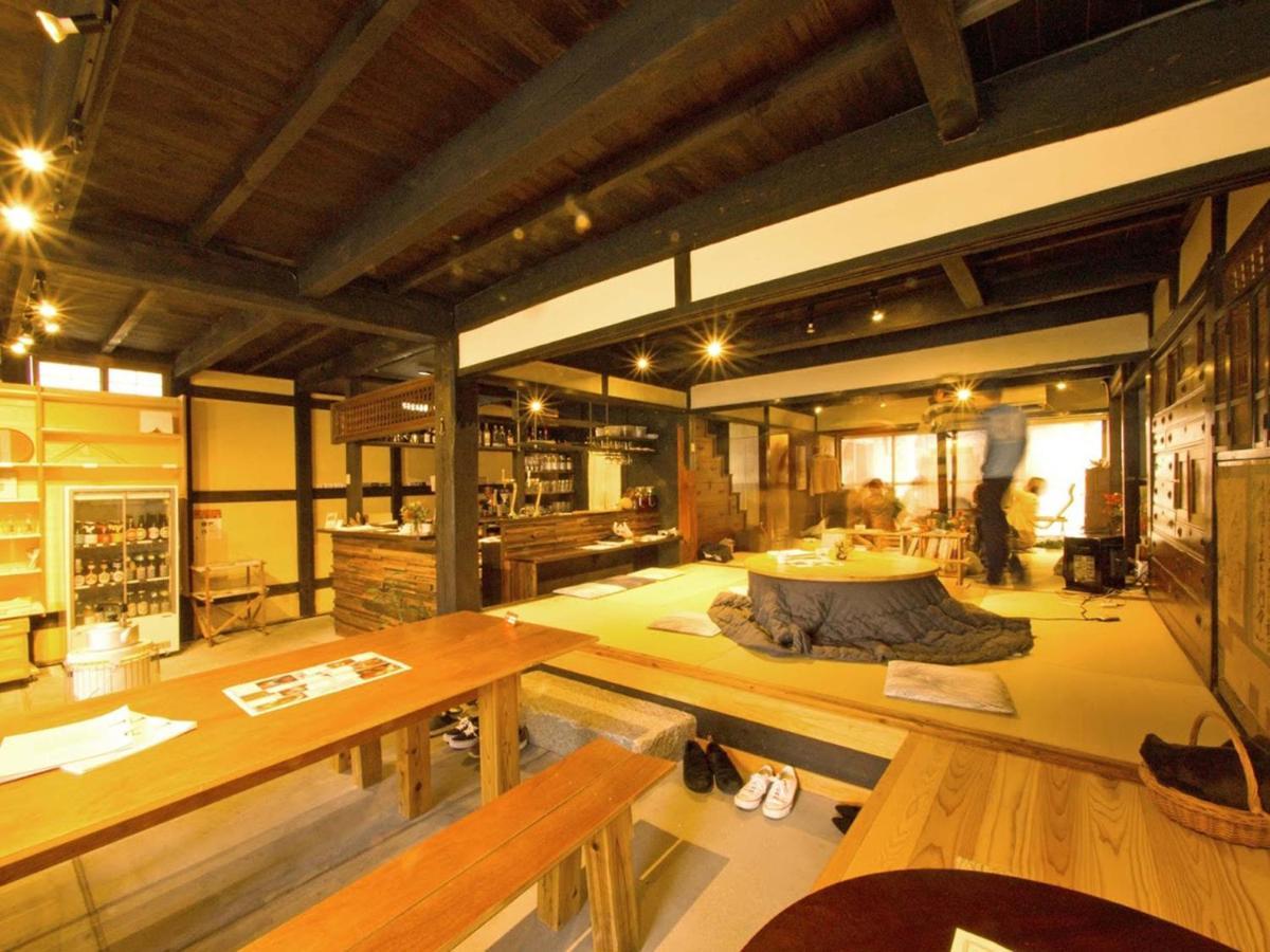Hostel & Tatami Bar Uchikobare -内子晴れ- Kültér fotó