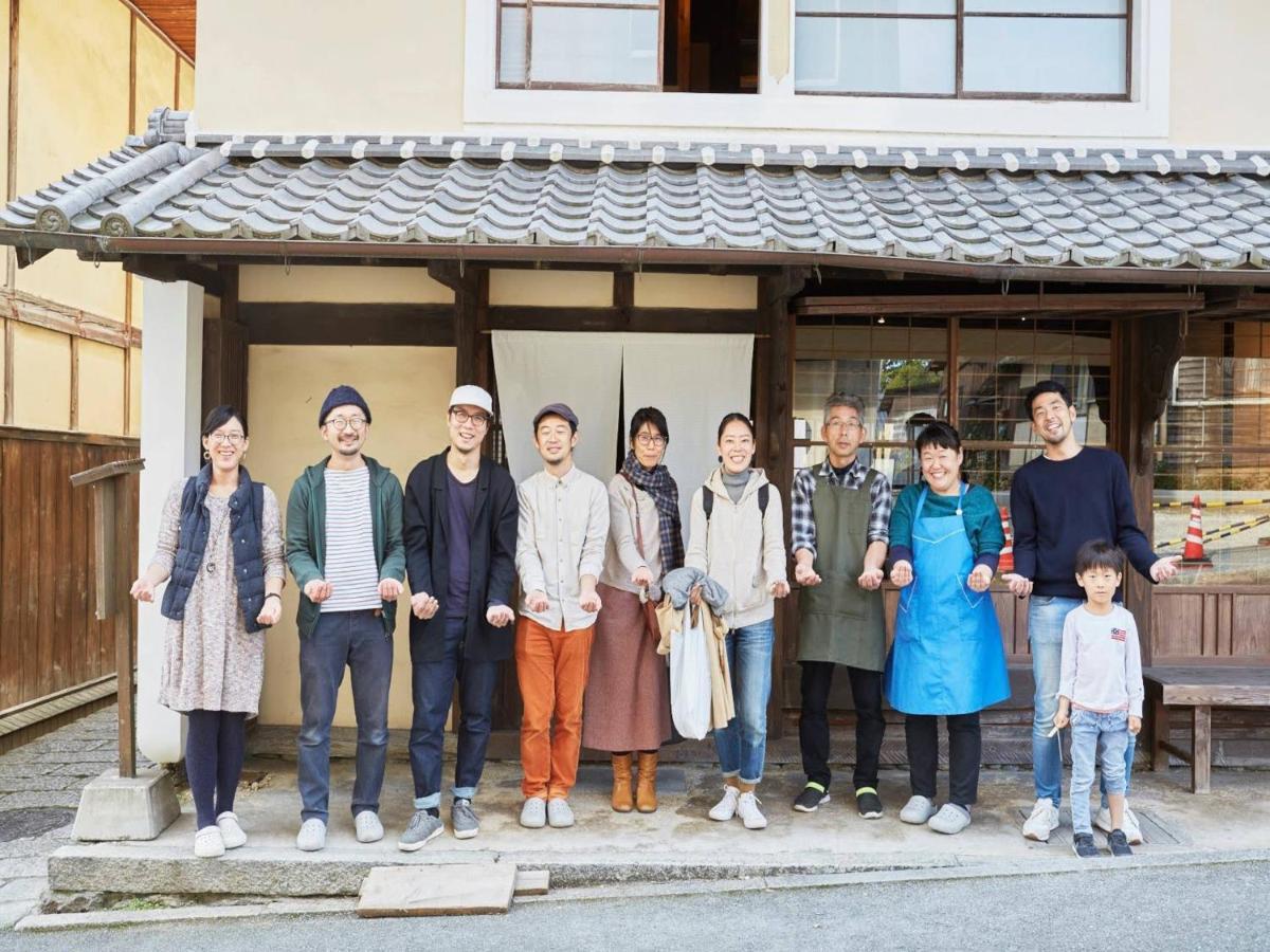 Hostel & Tatami Bar Uchikobare -内子晴れ- Kültér fotó